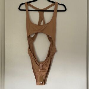 Skim’s signature swim cutout Monokini